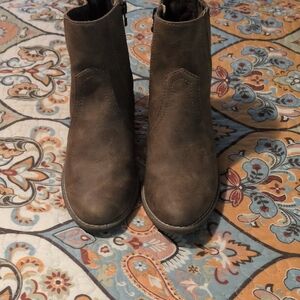 Bluwfish Malibu Vegan Brown Ankle Booties for Women 7.5